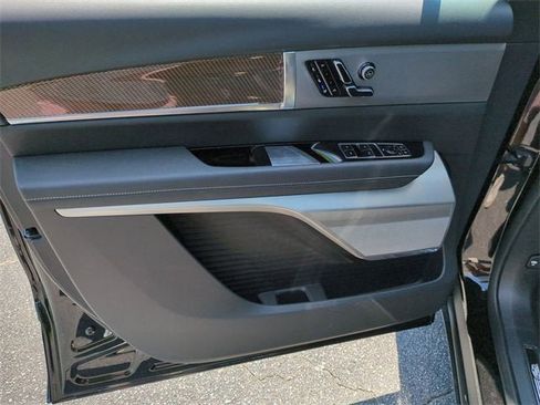 New 2026 Cadillac Vistiq Sport image 23