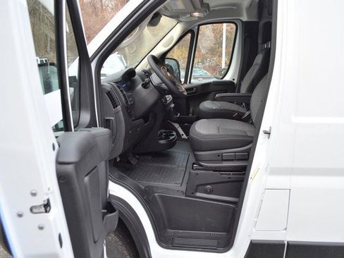 New 2026 RAM ProMaster 2500 w/ Cold Weather Group image 13