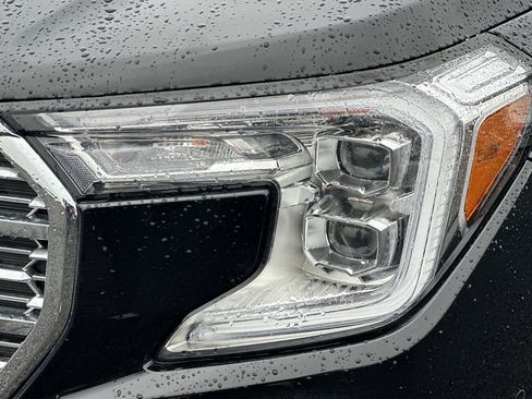 Used 2024 GMC Terrain Denali w/ Black Diamond Edition AWD/4WD image 52