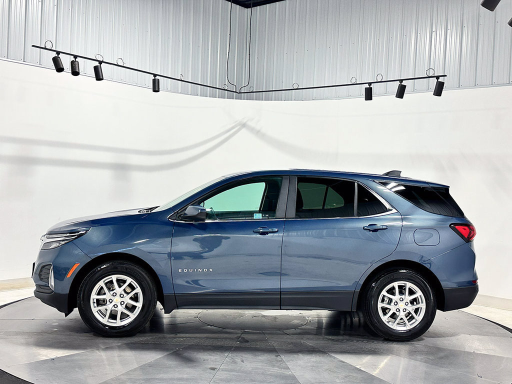 Used 2024 Chevrolet Equinox LT FWD image 16