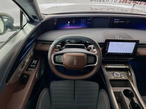 New 2026 Lincoln Nautilus Black Label AWD/4WD image 25