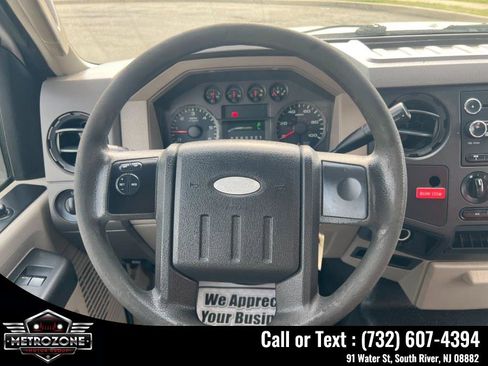 Used 2009 Ford F350 XL RWD image 21
