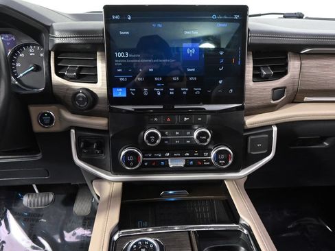 Used 2023 Ford Expedition Max Limited AWD/4WD image 28