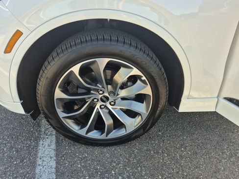 Used 2026 Lincoln Aviator AWD w/ Jet Appearance Package image 25