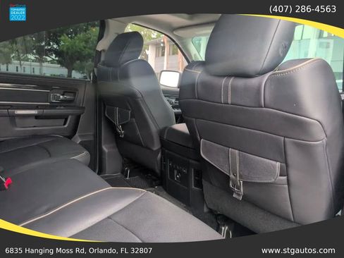 Used 2014 RAM 1500 Limited RWD image 23