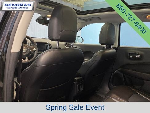 Certified 2018 Jeep Compass Limited w/ Navigation Group AWD/4WD image 30