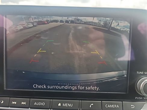 Used 2024 Nissan Altima 2.5 SV image 22