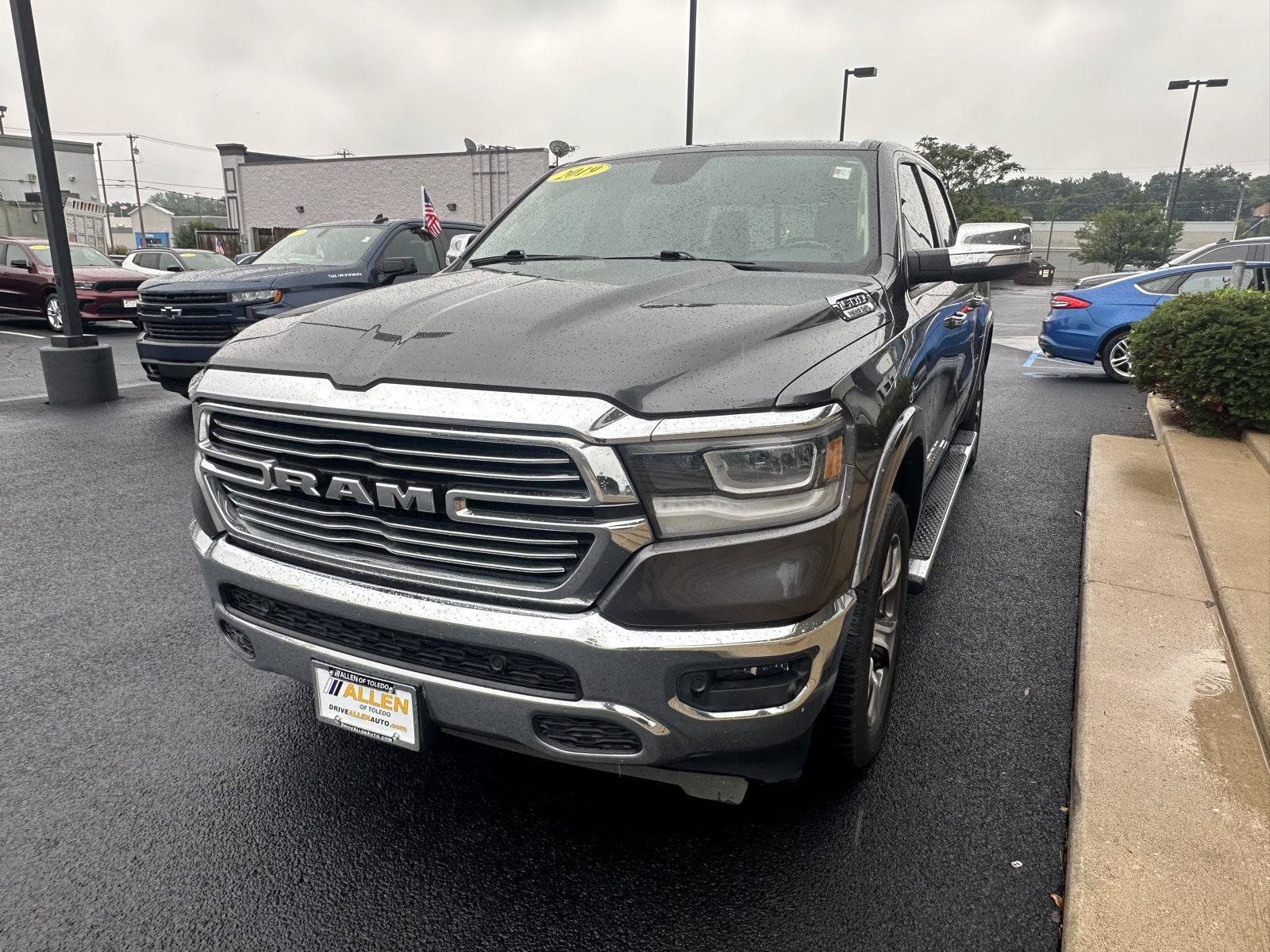 Used 2019 RAM 1500 Laramie AWD/4WD image 5