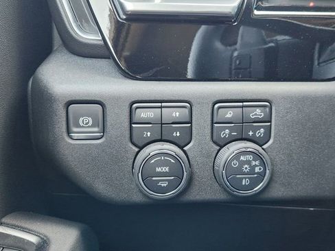 Used 2025 Chevrolet Silverado 1500 LTZ w/ LTZ Premium Texas Edition image 25