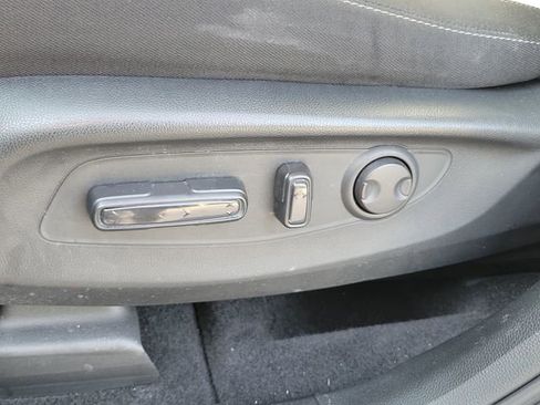 Certified 2024 Honda CR-V EX image 19