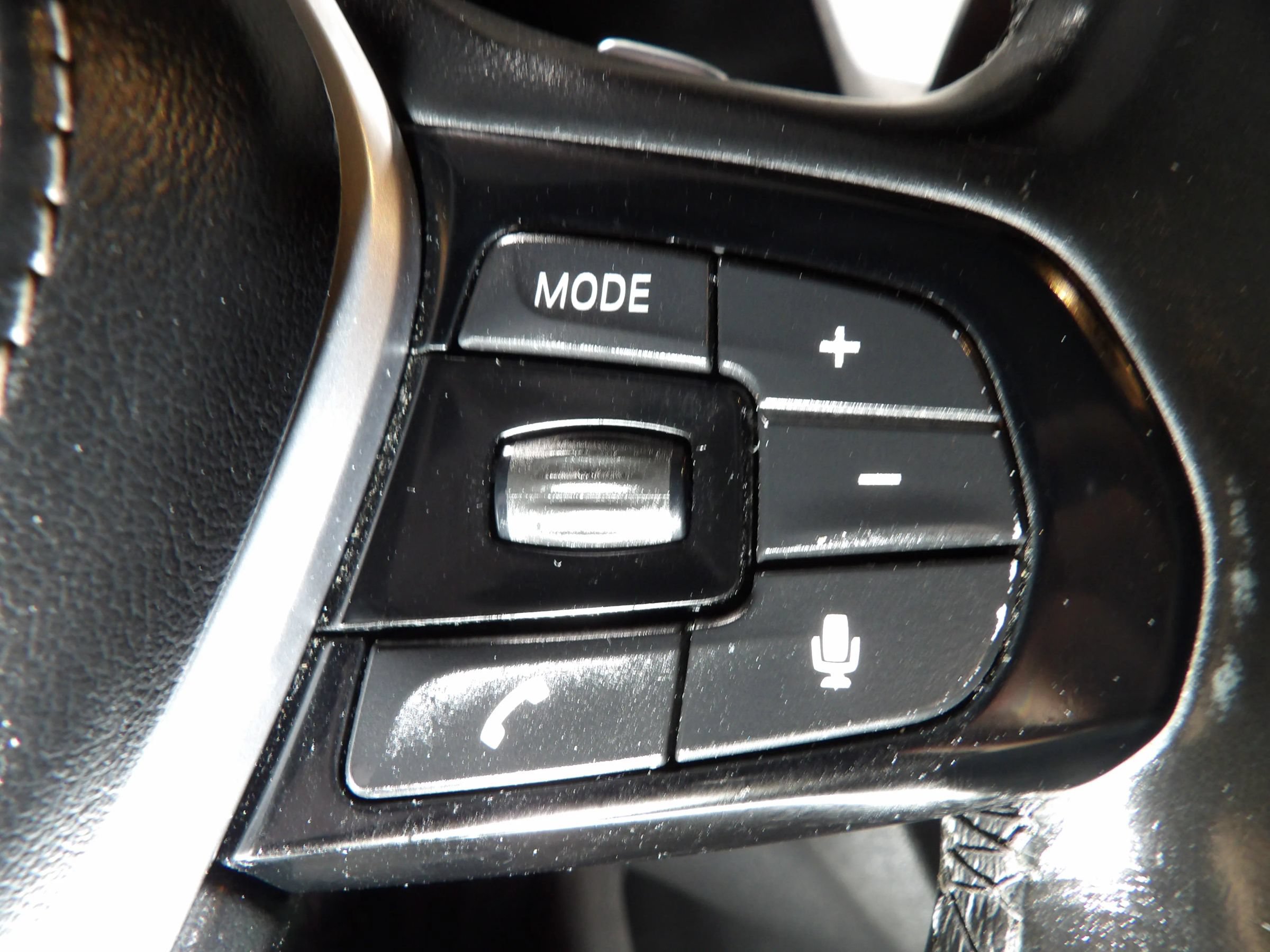 Used 2019 BMW 530i w/ Convenience Package RWD image 20