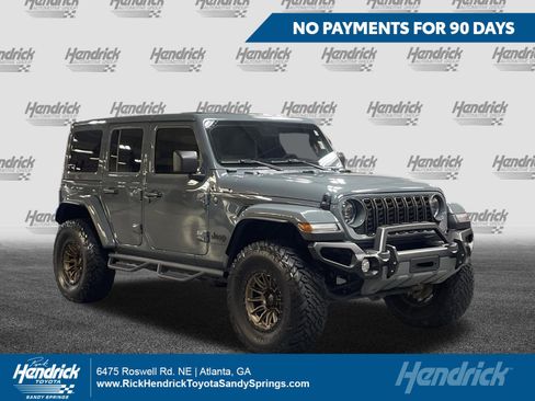 Used 2024 Jeep Wrangler Unlimited Sahara AWD/4WD image 1