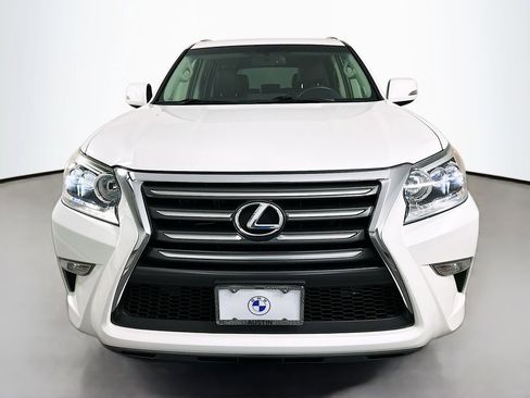 Used 2014 Lexus GX 460 AWD/4WD image 2