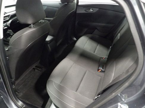 Used 2021 Kia Forte LXS image 10