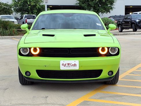 Used 2023 Dodge Challenger SXT w/ Blacktop Package RWD image 2