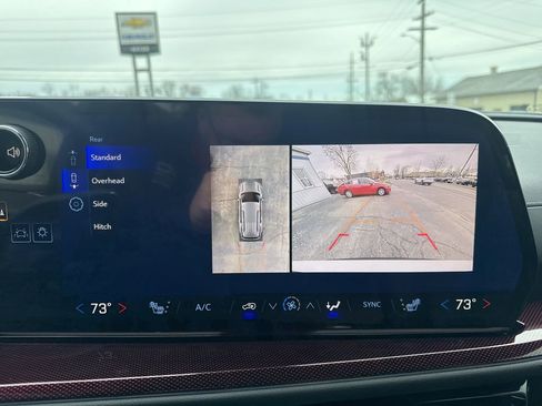 New 2026 Chevrolet Traverse Z71 w/ Enhanced Driving Package AWD/4WD image 35