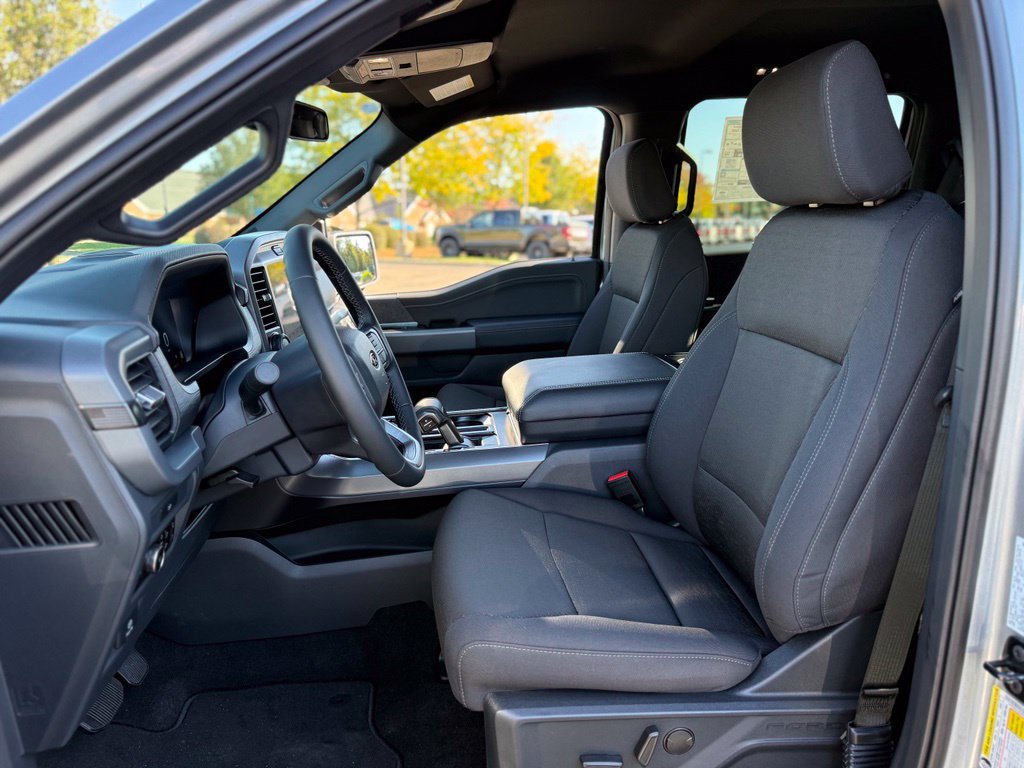 New 2026 Ford F150 XLT w/ Equipment Group 302A MID AWD/4WD image 12