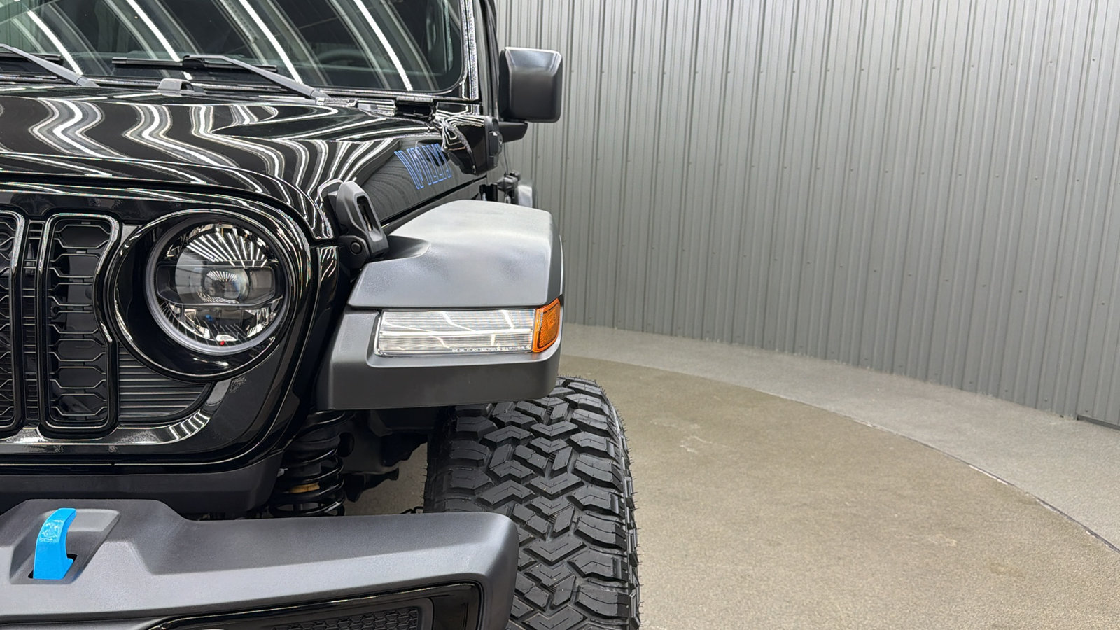 Used 2024 Jeep Wrangler Unlimited AWD/4WD image 13