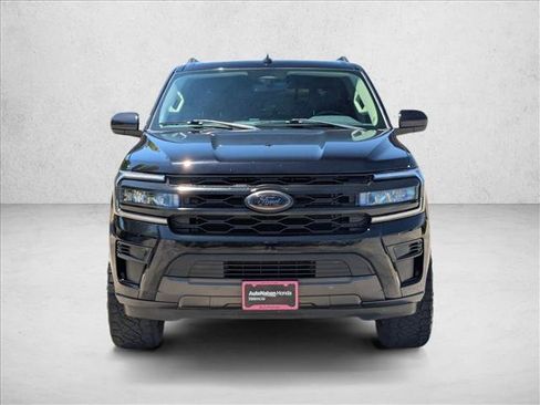 Used 2022 Ford Expedition Max XLT RWD image 2
