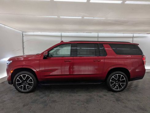 Certified 2024 Chevrolet Suburban RST w/ Luxury Package image 3