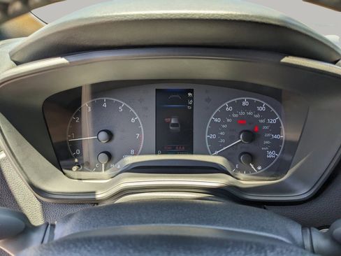 Used 2025 Toyota Corolla SE FWD image 32