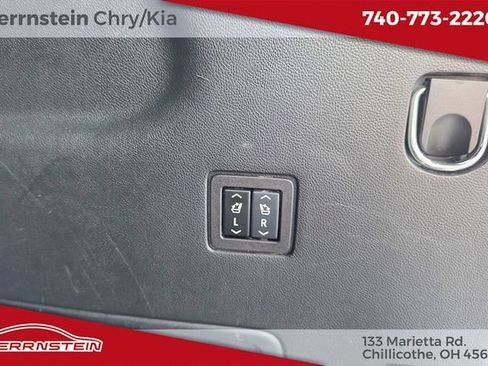 Used 2024 Chevrolet Traverse High Country image 33