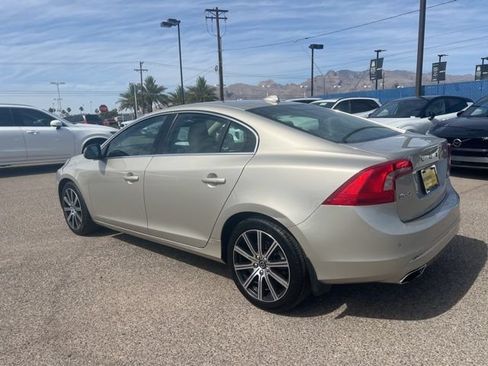 Used 2018 Volvo S60 T5 Inscription AWD/4WD image 6