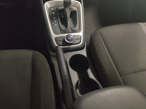 Used 2020 Hyundai Venue SEL FWD image 26