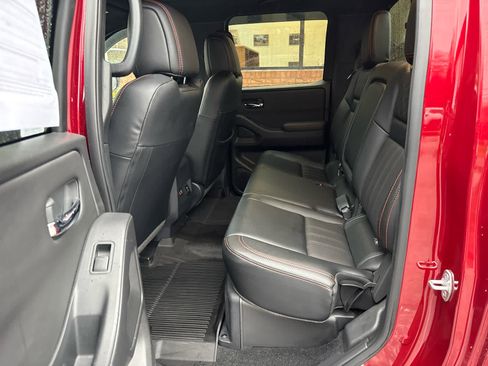 Used 2023 Nissan Frontier PRO-4X w/ Pro-4X Premium Package image 26