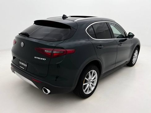 Used 2019 Alfa Romeo Stelvio Ti Lusso w/ Quick Order Package 22X Lusso AWD/4WD image 7
