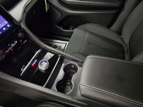 New 2025 Jeep Grand Cherokee L Laredo image 22