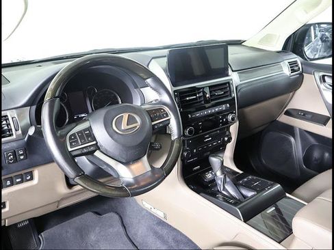 Certified 2023 Lexus GX 460 Luxury w/ Sport Design Package AWD/4WD image 6