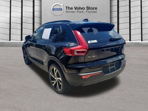 Used 2021 Volvo XC40 T5 R-Design w/ Advanced Package AWD/4WD image 6