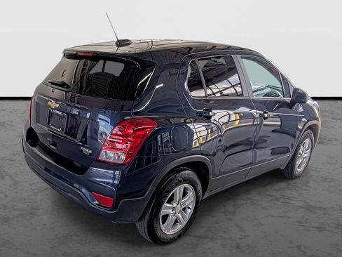 Used 2019 Chevrolet Trax LS w/ Tint and Cruise Package FWD image 14