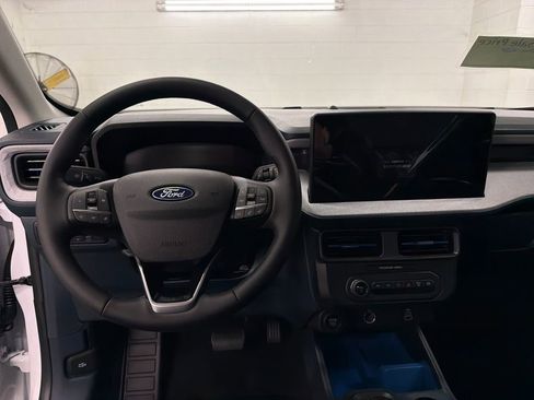 New 2026 Ford Maverick XLT image 8