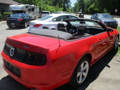 Used 2014 Ford Mustang GT w/ Equipment Group 301A RWD image 13