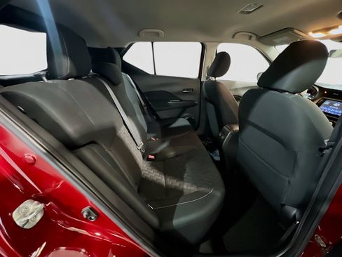 Used 2023 Nissan Kicks SV FWD image 18
