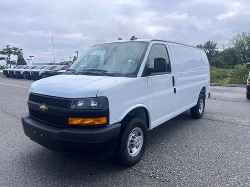 New 2025 Chevrolet Express 2500 image 3