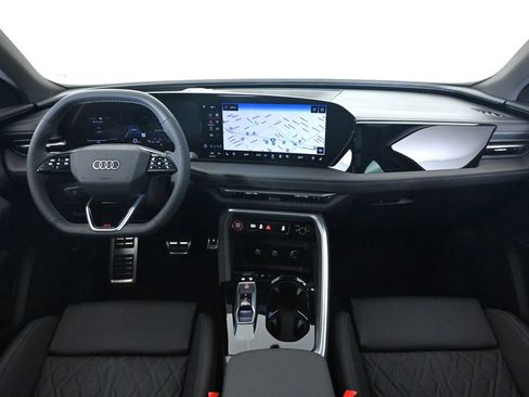 New 2025 Audi SQ5 Premium Plus image 9