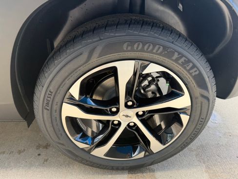 New 2026 Chevrolet Trax RS w/ Driver Confidence Package FWD image 14