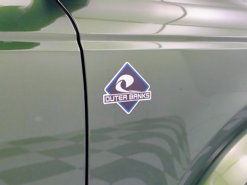 Used 2023 Ford Bronco Outer Banks image 13
