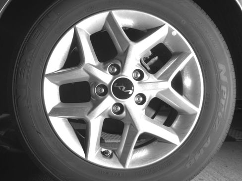 Used 2025 Kia Soul LX w/ LX Technology Package image 14