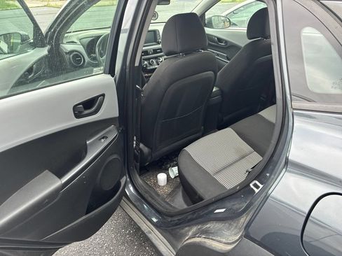Used 2019 Hyundai Kona SE AWD/4WD image 5
