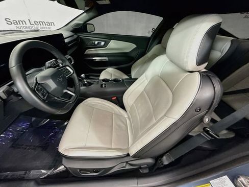 Used 2025 Ford Mustang GT Premium RWD image 20