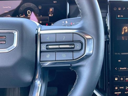 Certified 2025 GMC Acadia Elevation image 11