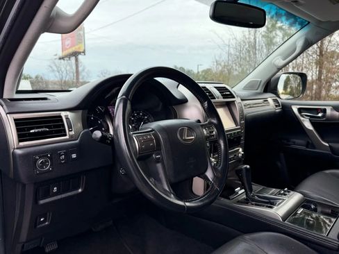 Used 2015 Lexus GX 460 w/ Navigation Package AWD/4WD image 11