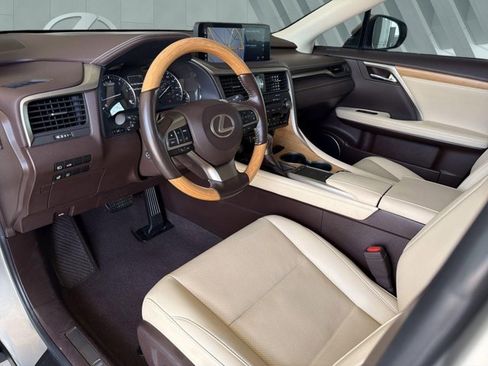 Certified 2020 Lexus RX 350L FWD w/ Premium Package image 10