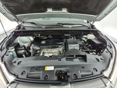 Used 2019 Toyota Highlander LE FWD image 25