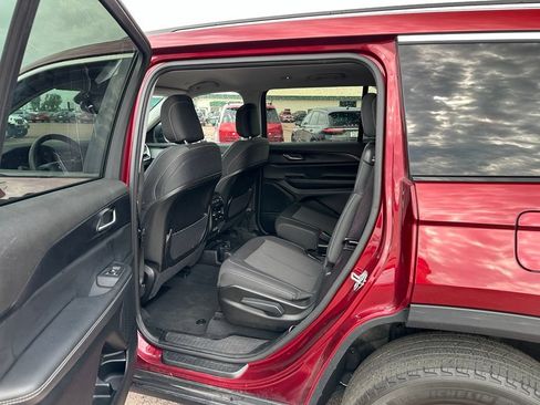 Used 2023 Jeep Grand Cherokee L Laredo w/ Luxury Tech Group I AWD/4WD image 20