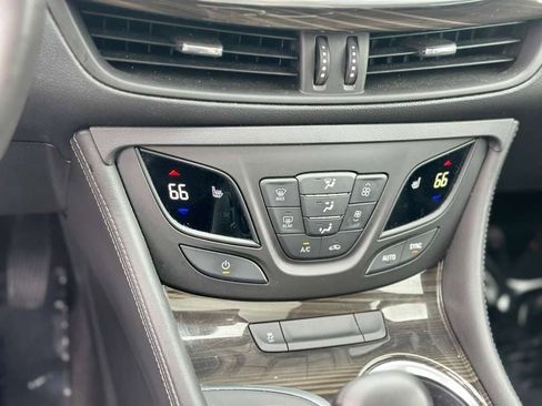 Used 2020 Buick Envision Essence AWD/4WD image 15